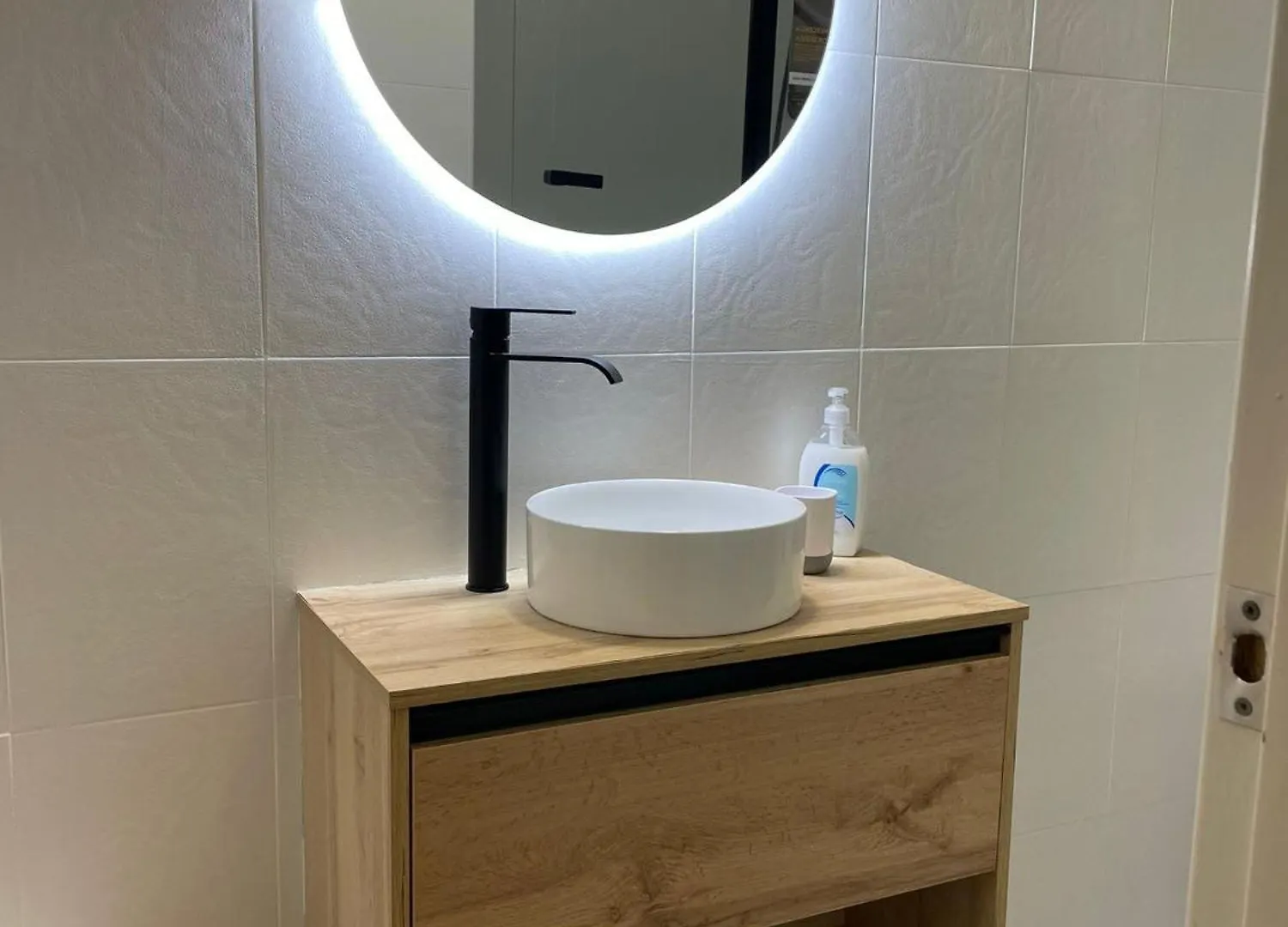 Hostal El Ninot Barcelona 2*,
