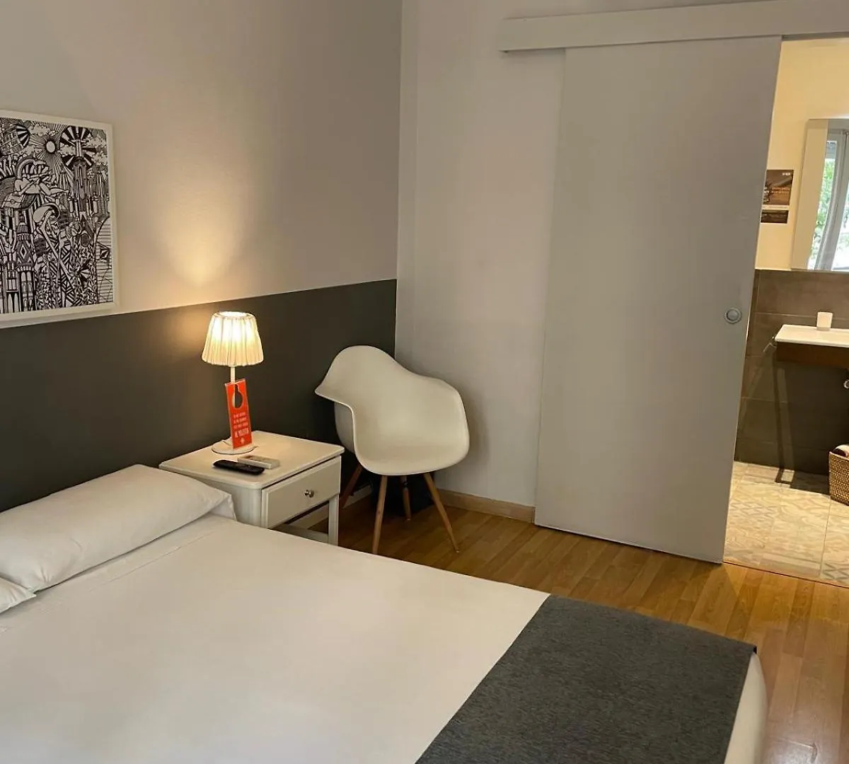 Hostal El Ninot Барселона