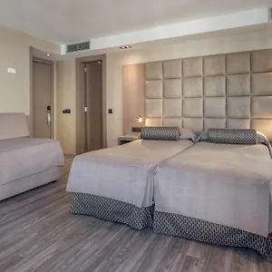 3* Hotell Suizo