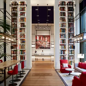 4* Hotell Seventy