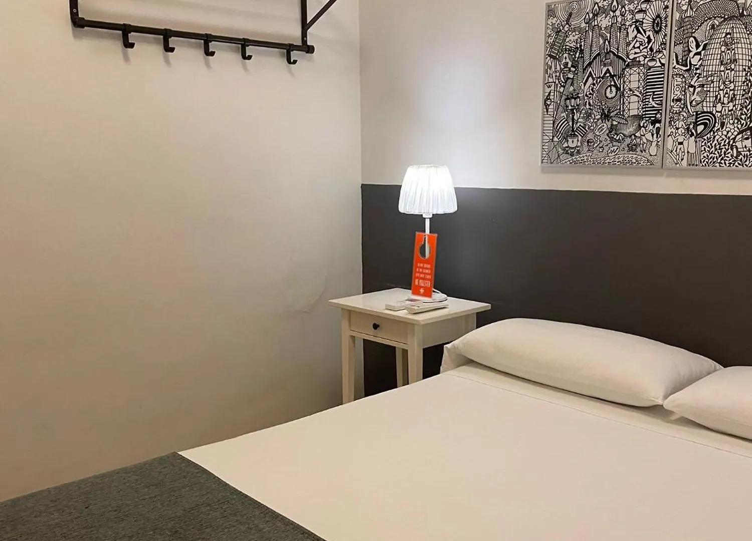 Hostal El Ninot Barcelona 2*,  Spanien